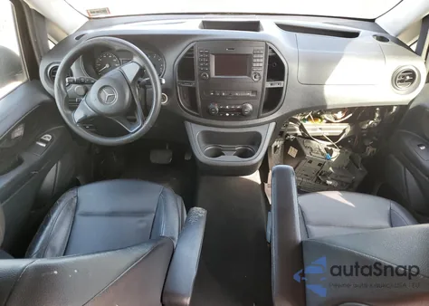 2018 Mercedes-Benz Metris z USA, uszkodzony, nr VIN WD4PG2EE2J3365778